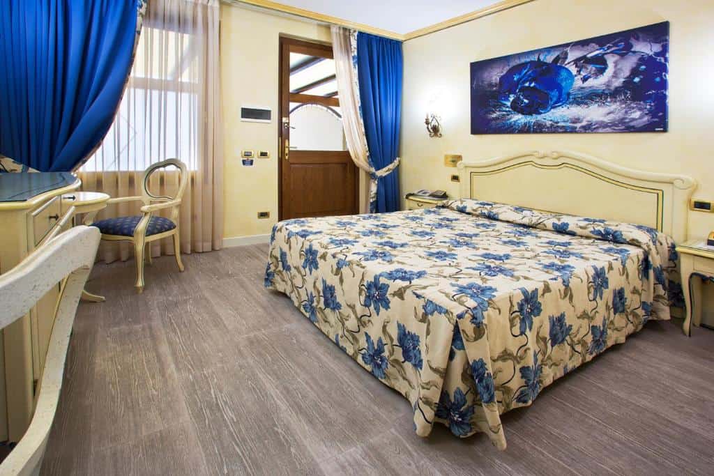 VIP'S Motel